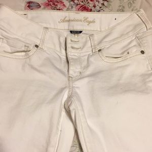 American eagle white Capri jeans/ PRICE FIRM.